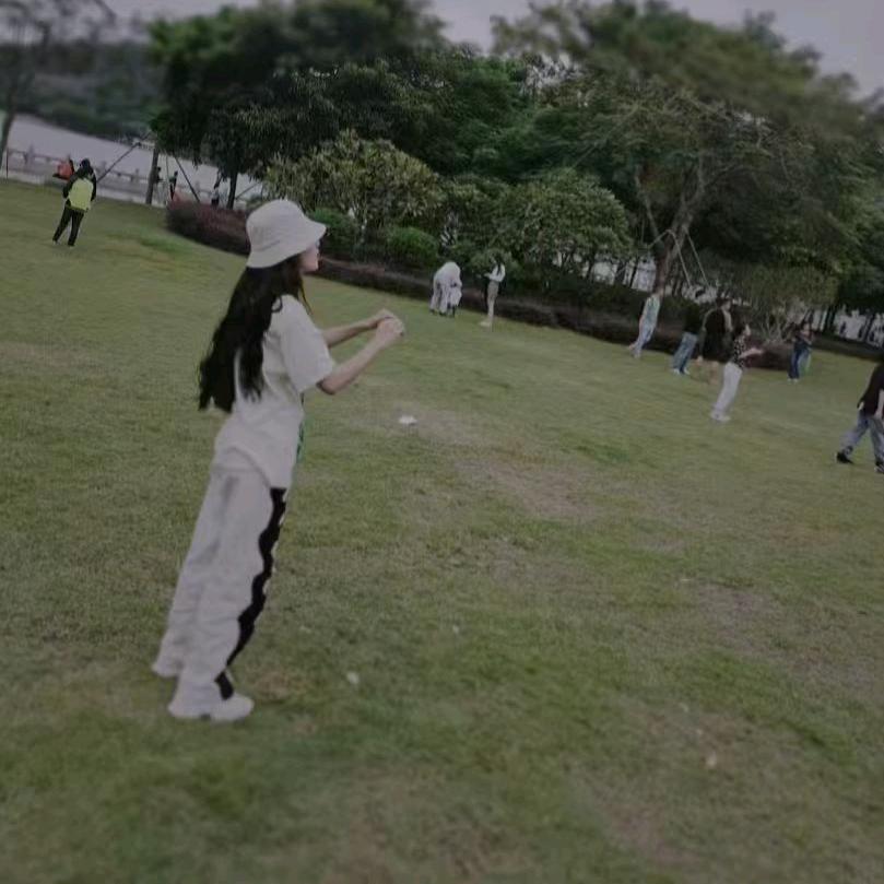 有点小呆⌓‿⌓