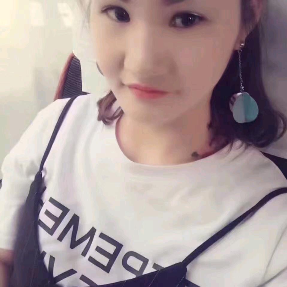 泰顺家庭式美容笑笑