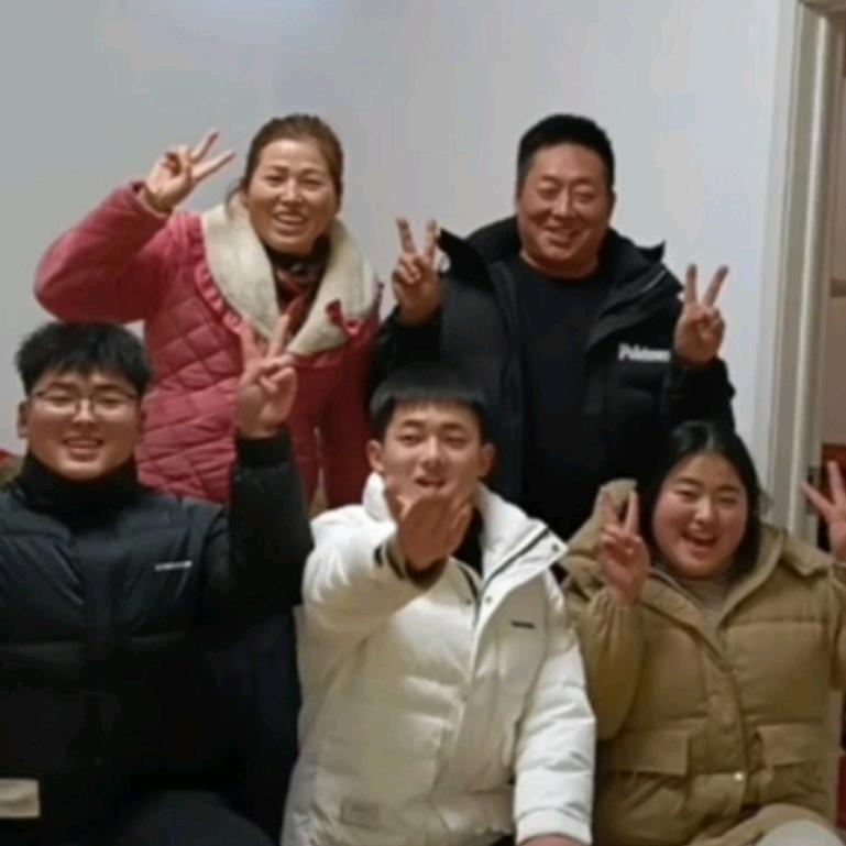 越累越苦越得瑟