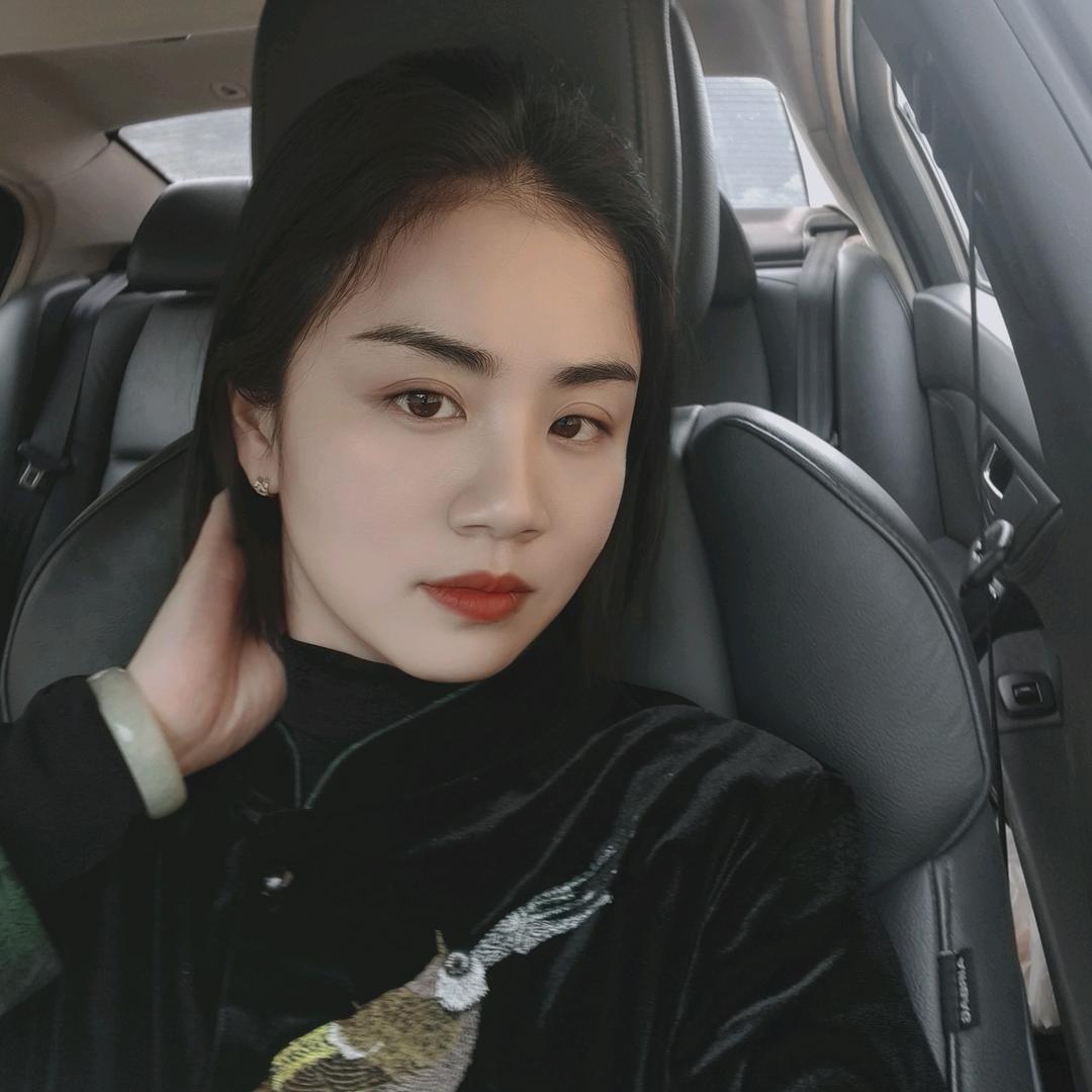 -花姐{养护货源供应}