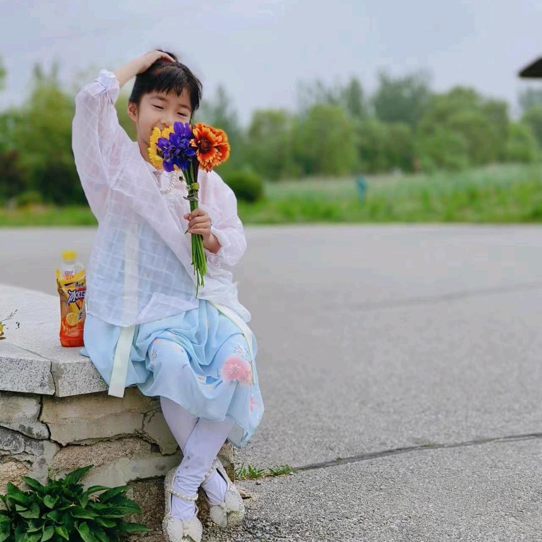 ꧁༺๑沾花惹草💕缘来是你๑༻꧂