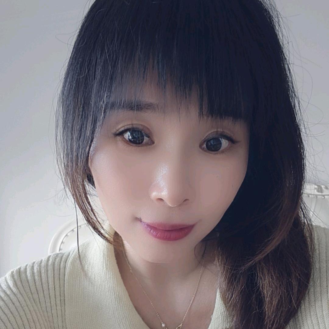 爱笑的丫头