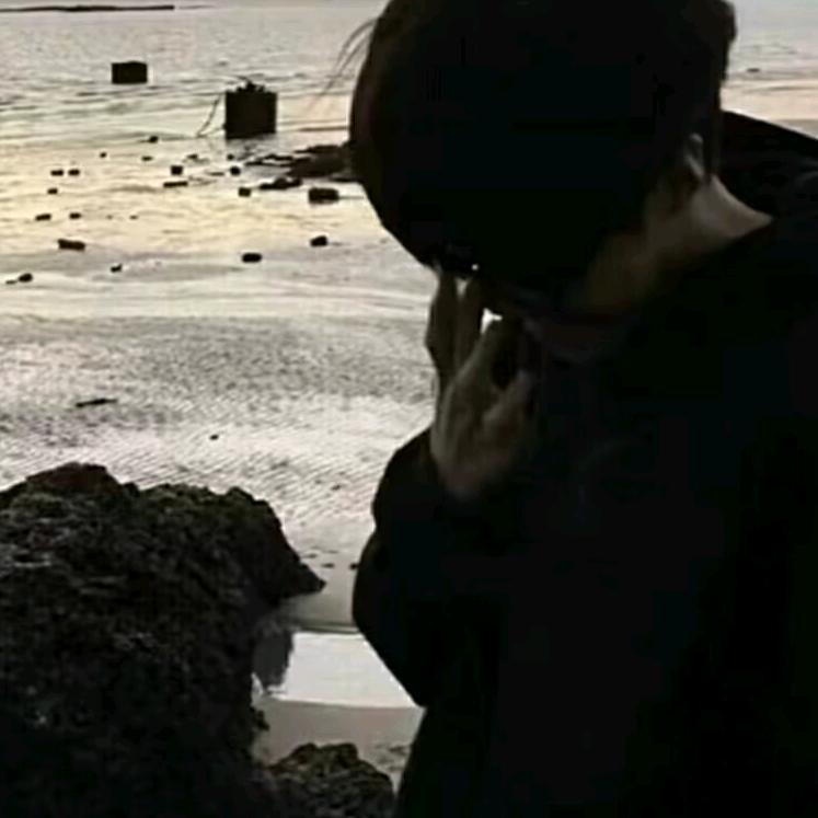 。   成