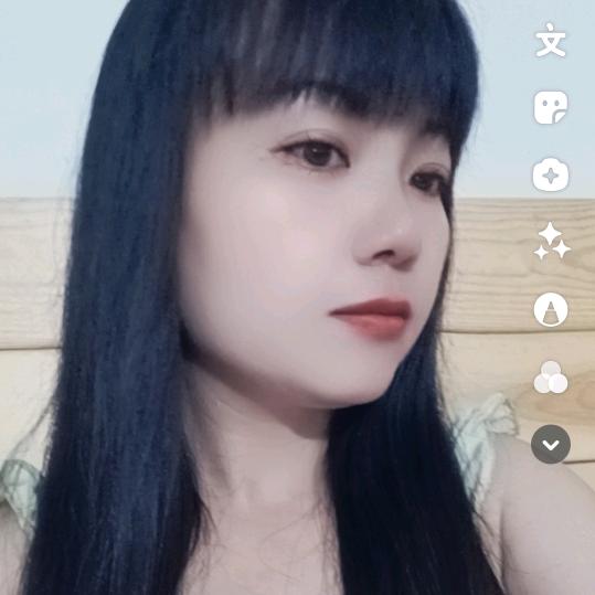 天边的☁️☔️云☔️