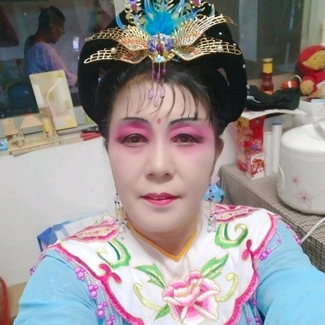 红星通剧团球球