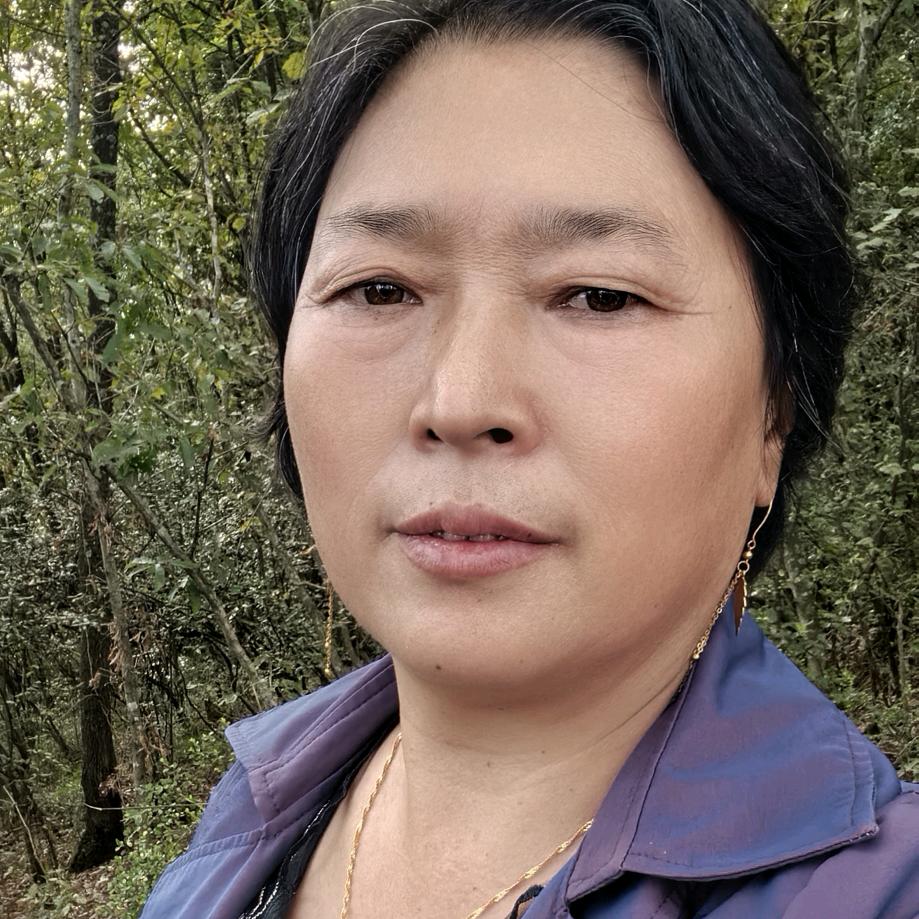 开心容容，早九点半开播