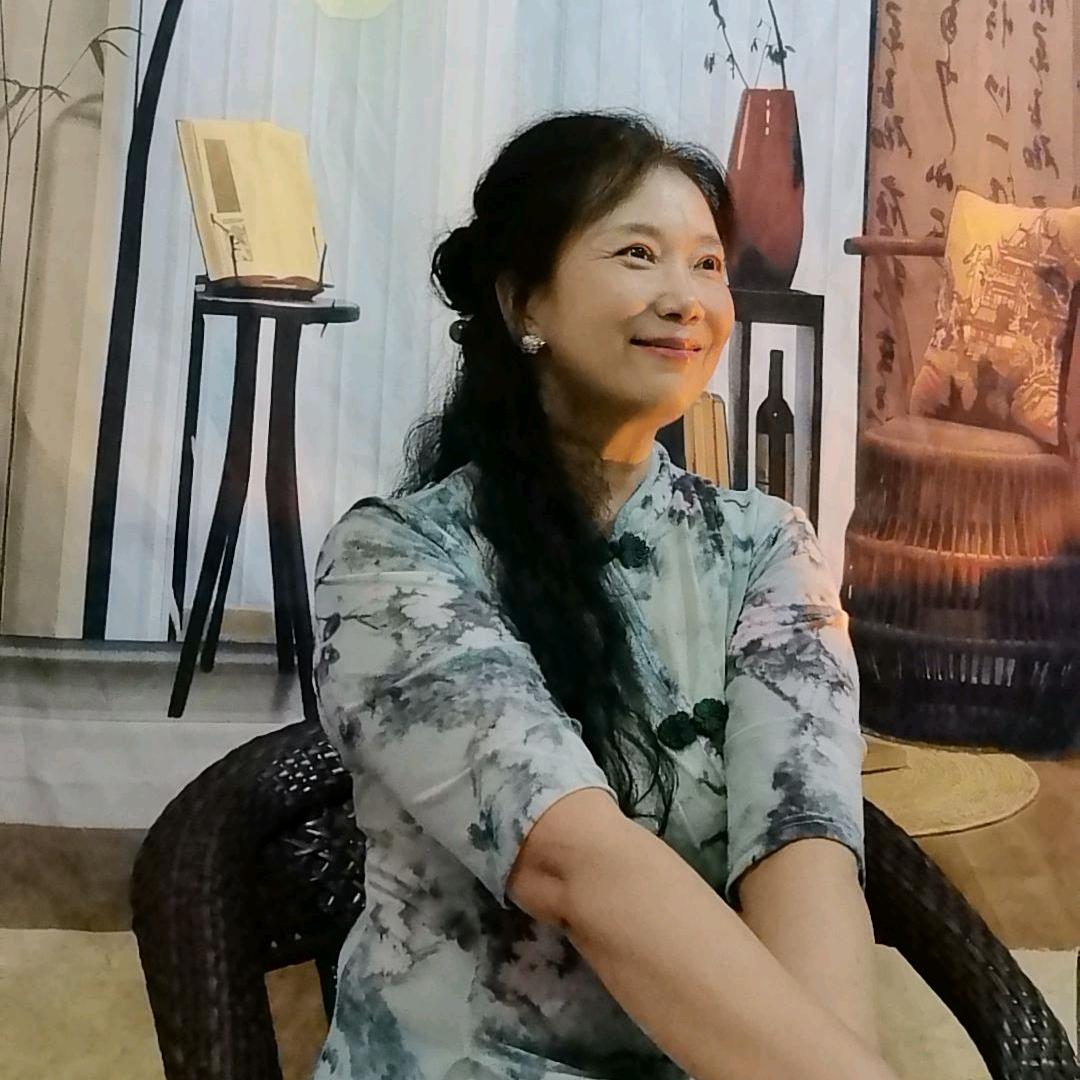 紫萱🌸手势舞