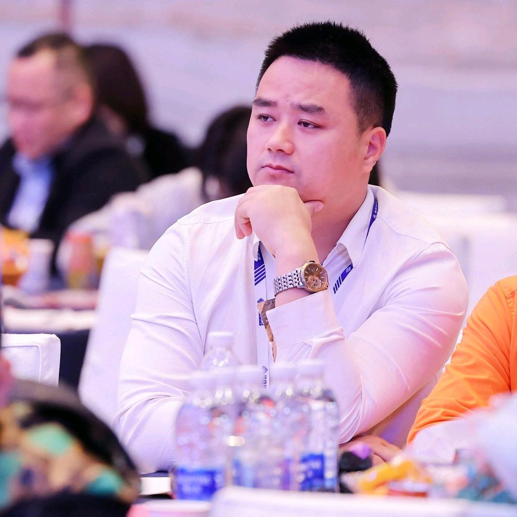 黄江廖海明|劳卡整家定制