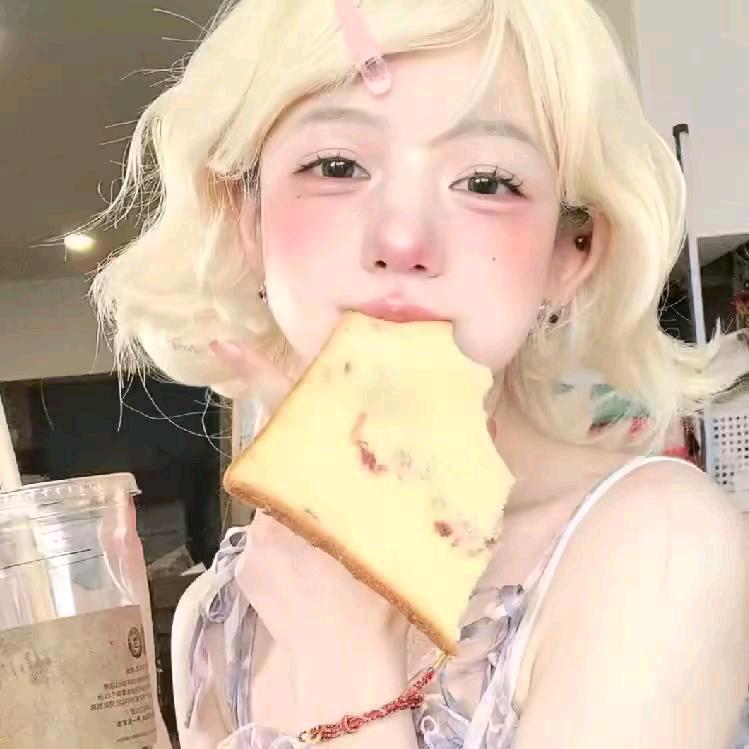 卖萌被骂死装