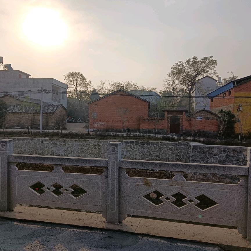 烧香引出鬼