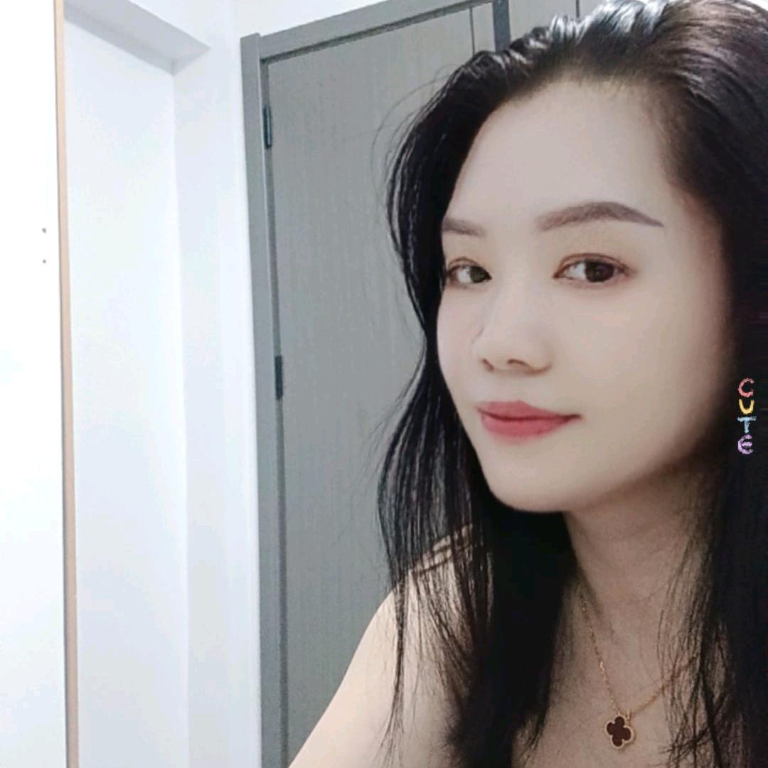 易小姐