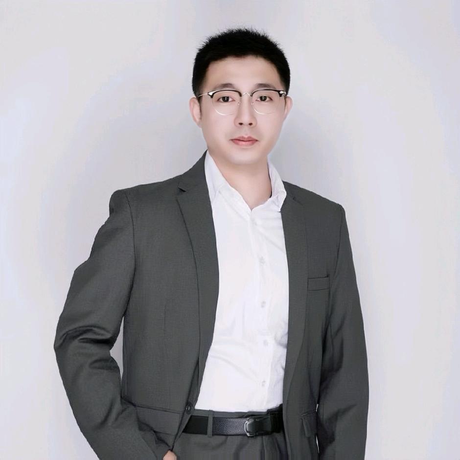 教英语的杨老师
