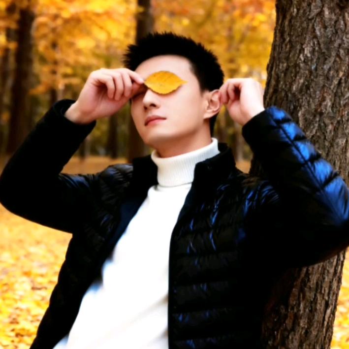 ꧁༺空༒白༻꧂