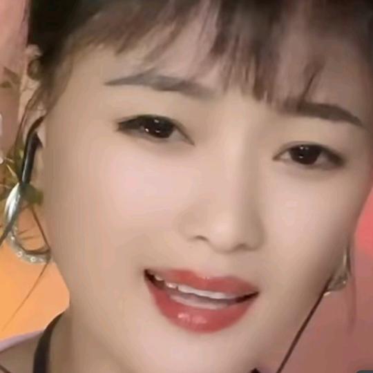 只会手语的凡凡