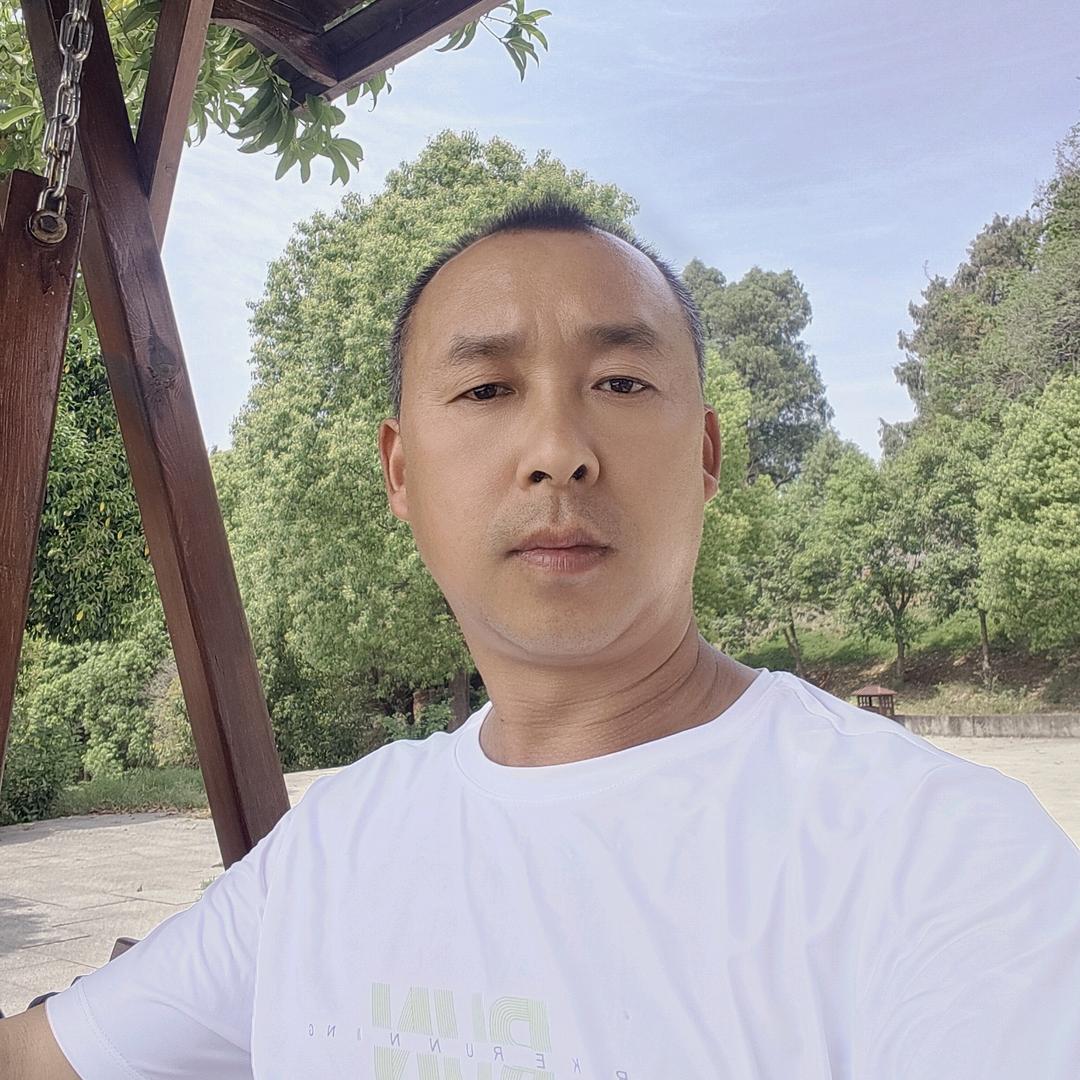 思念的牵挂坤哥