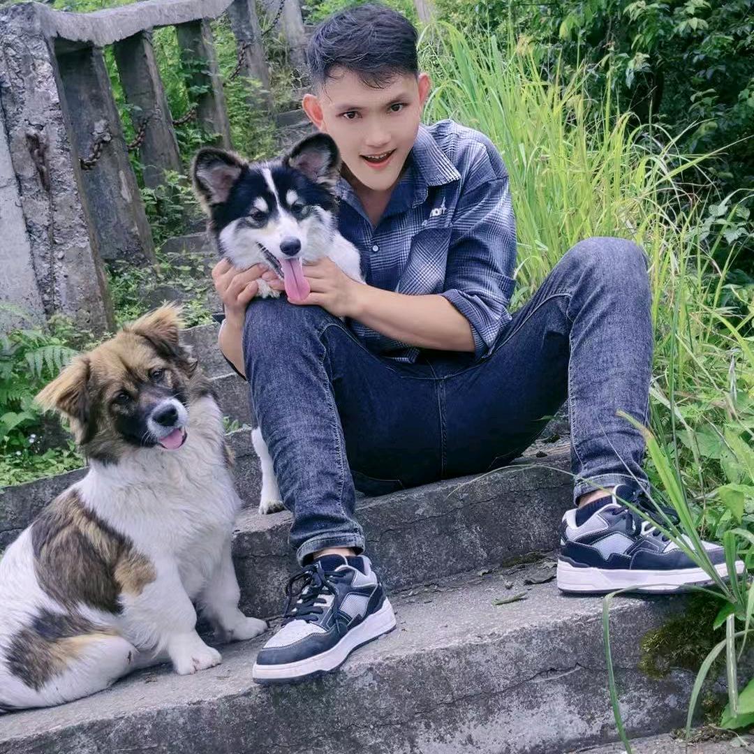 （大山里的）逗逗🇨🇳