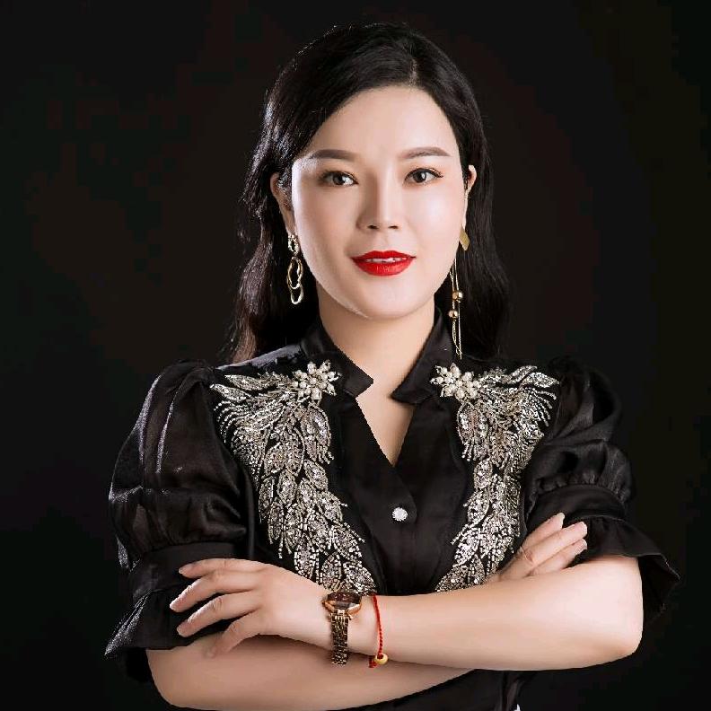 尚颜国际梁芸瑛