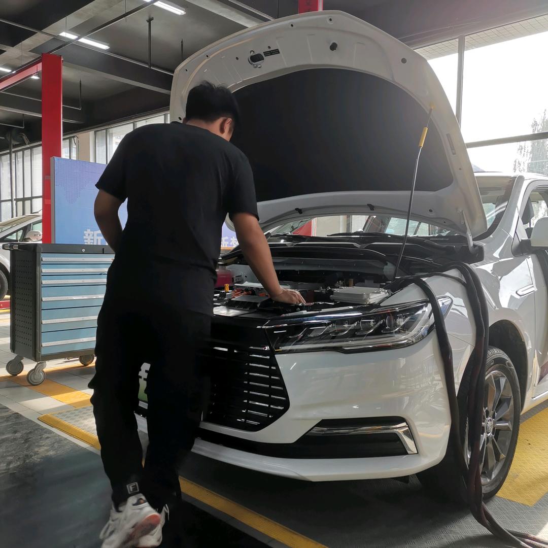 杨老师新能源汽车（三电系统）维修、培训