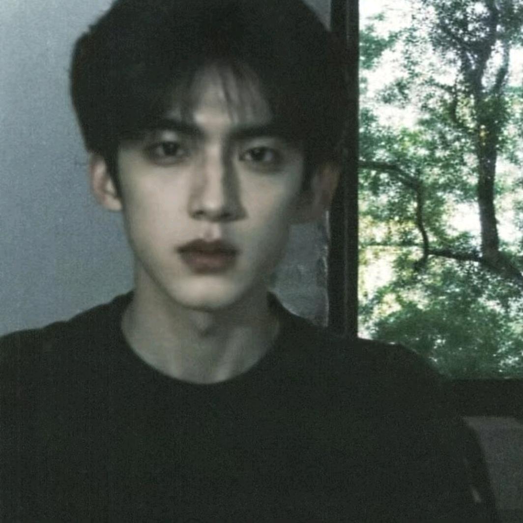 云