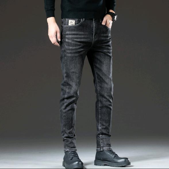 广州琦佐牛仔服饰