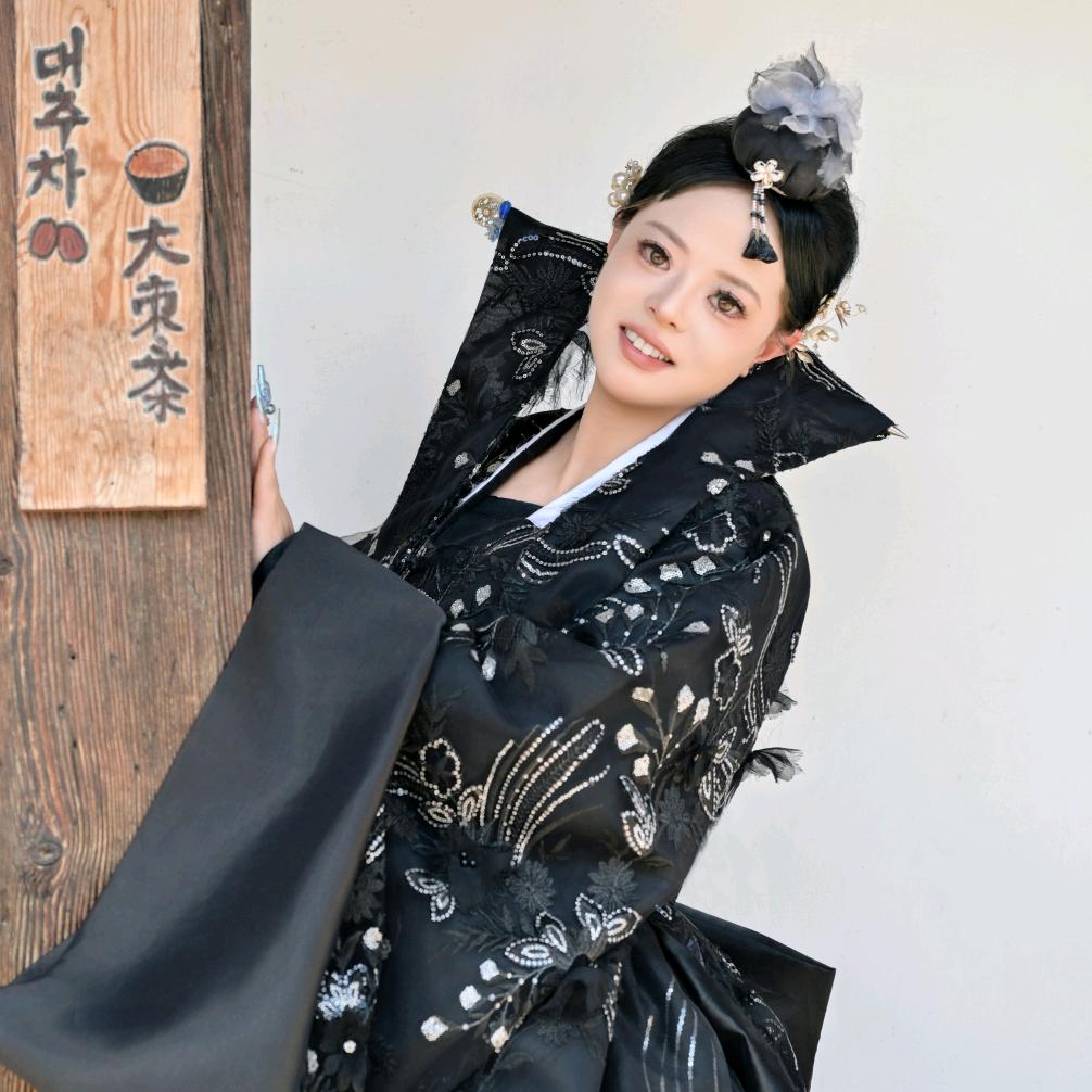 招财喵喵 19870211