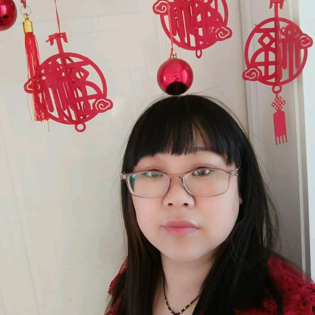 小胖妹🐻🐻