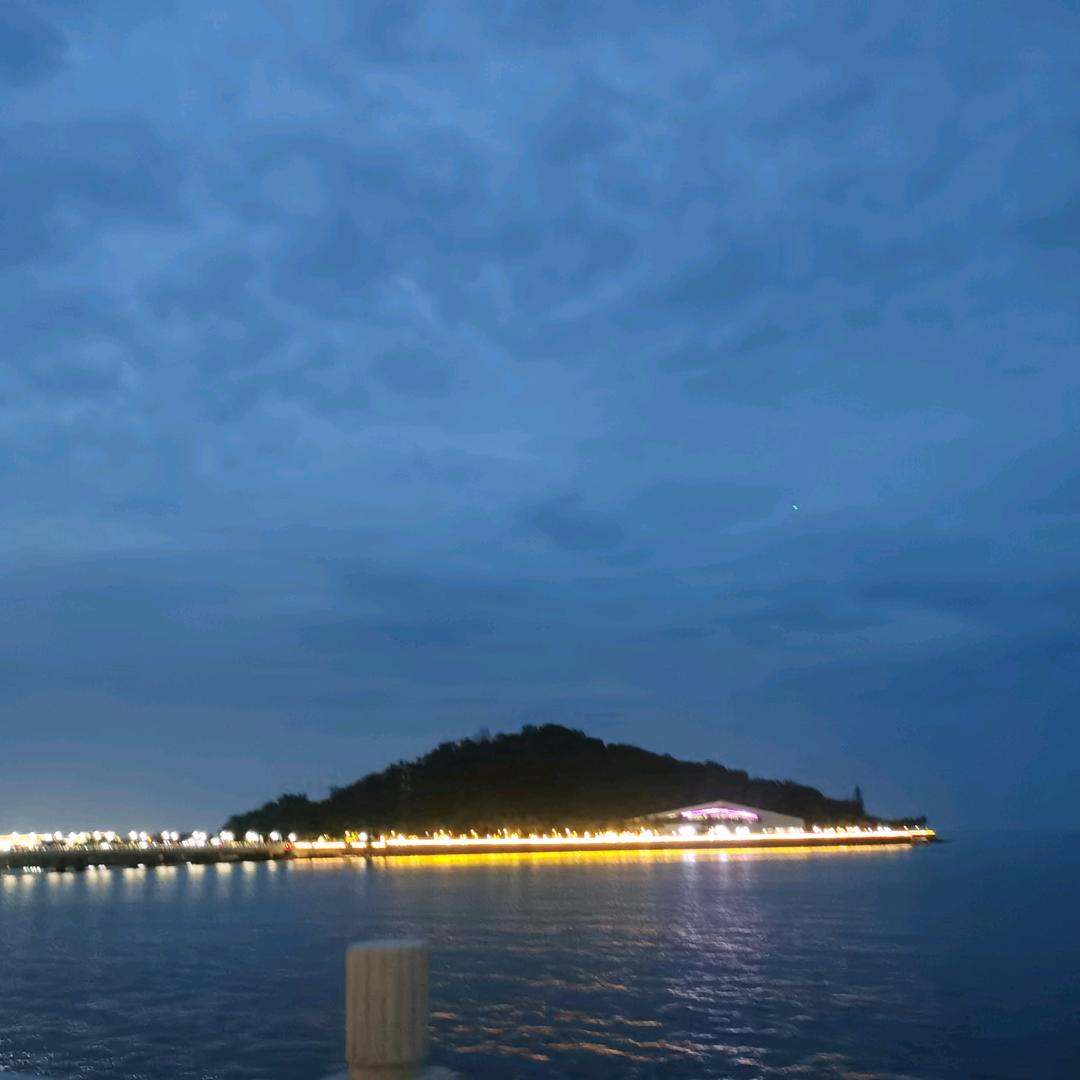 一座孤岛