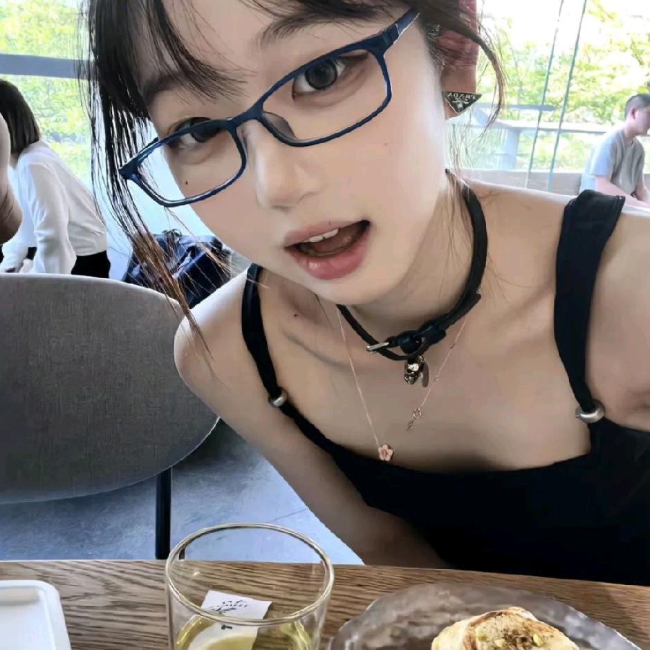 小小逸口