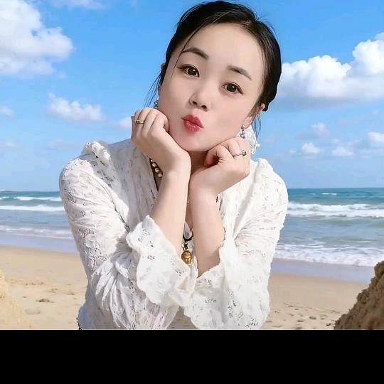 80后夫妻，专业贴砖