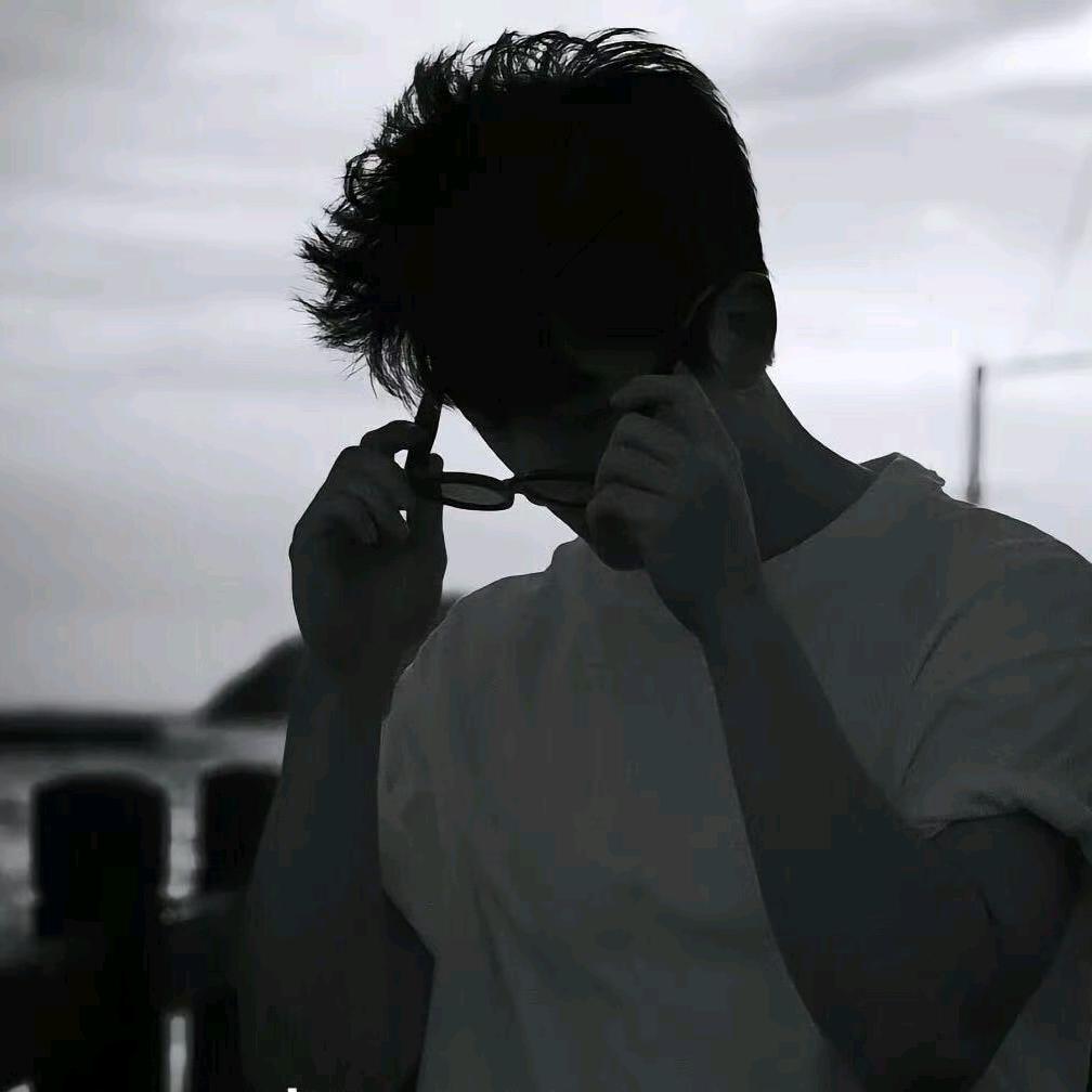 七爷（招游戏博主）