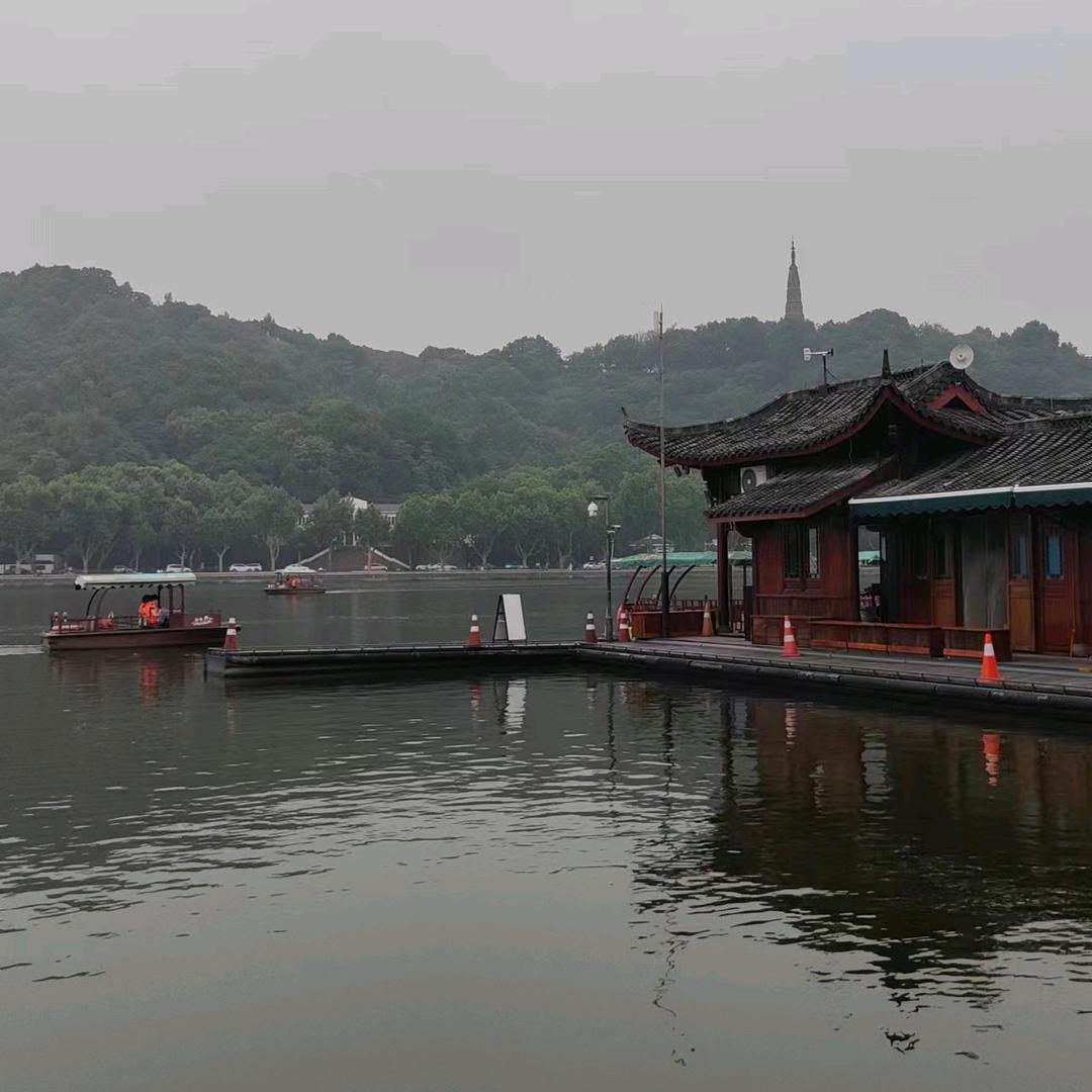 坑你的永远是朋友