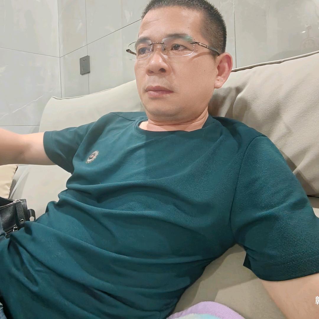 赣州山哥
