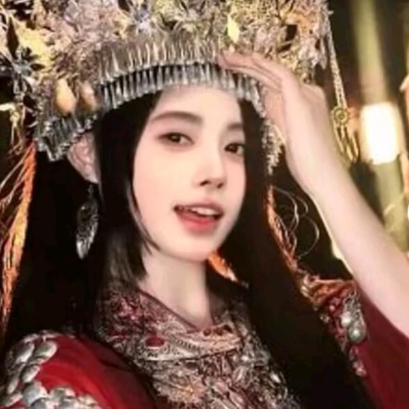欣小萌