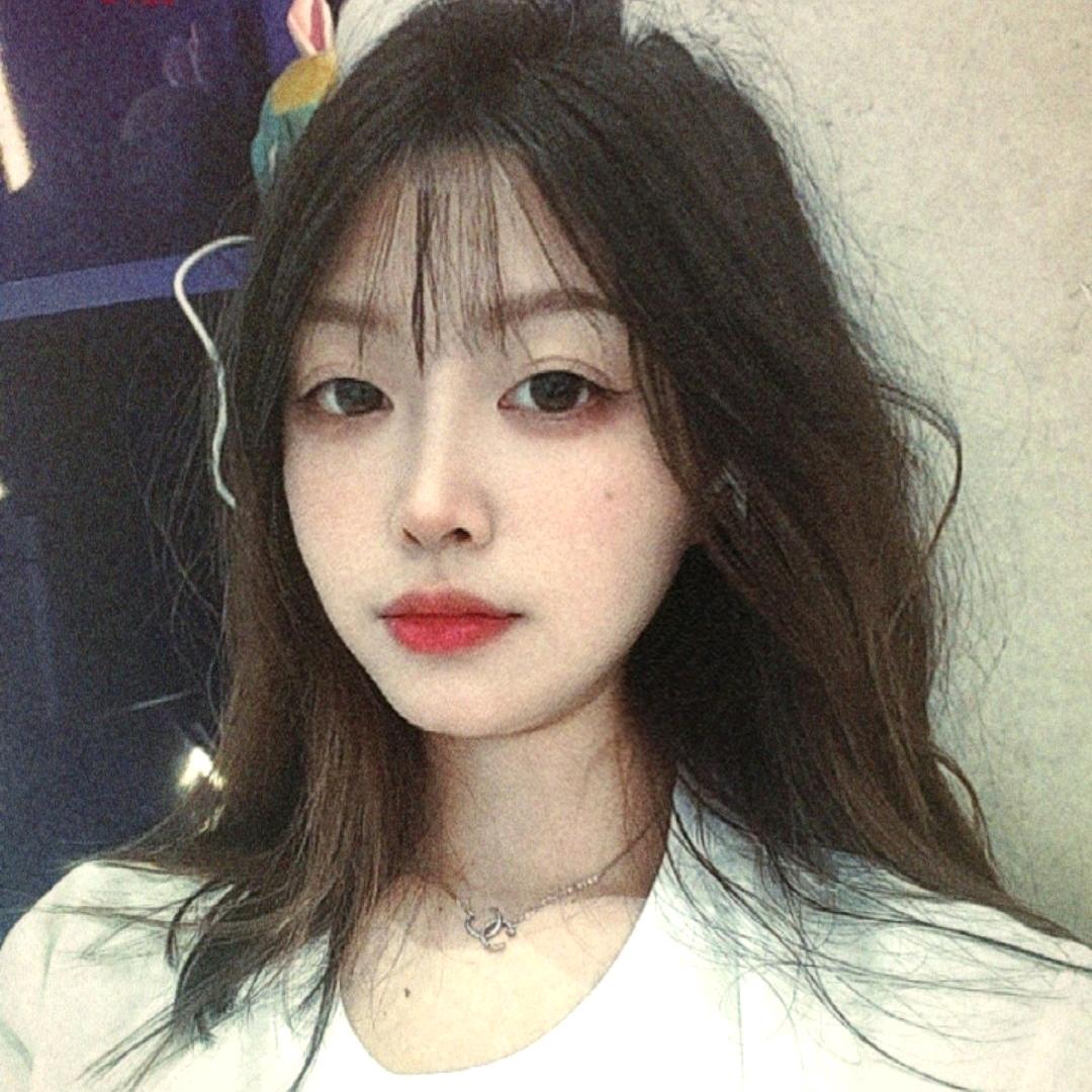 长发与眸i