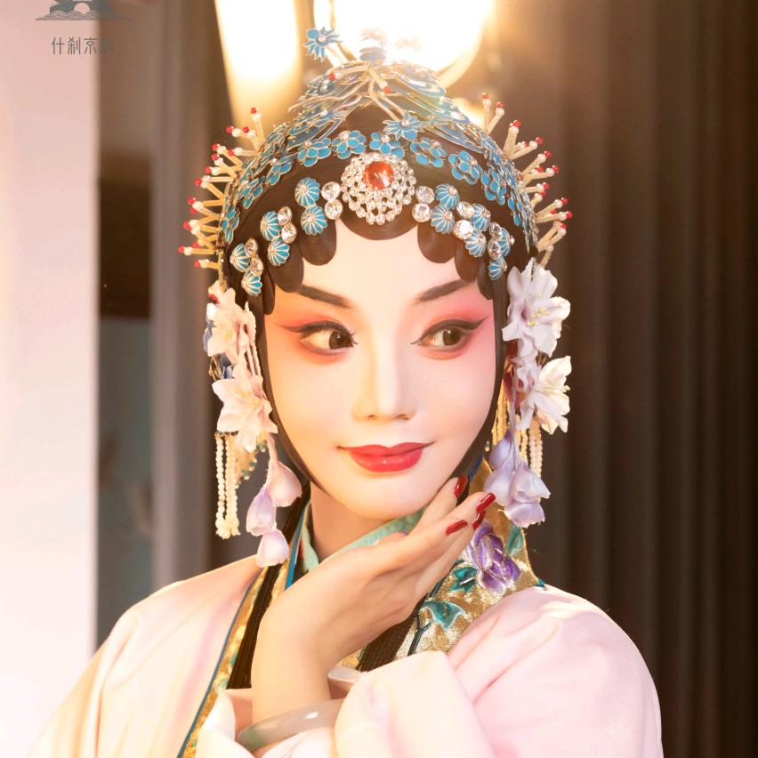 京剧演员刘静菲 什刹京韵国粹体验馆