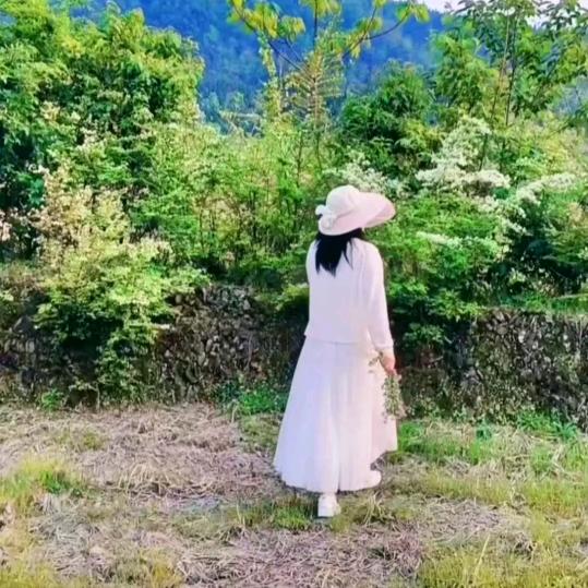 笑颜🌻🌾🌾🌾