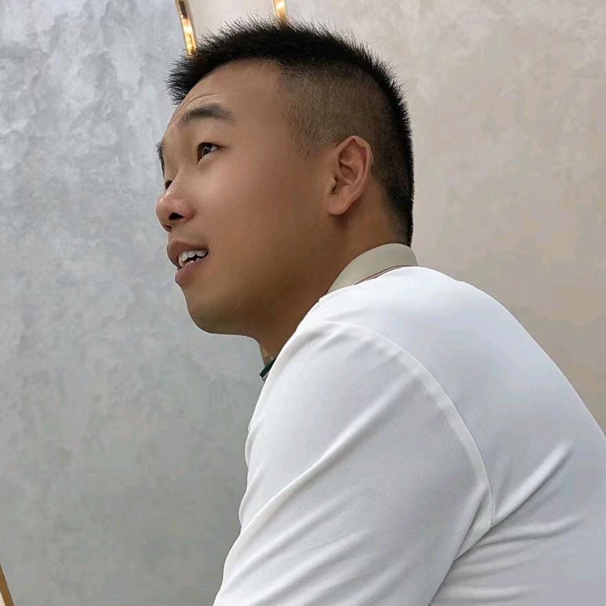 挖机爬山虎出租。