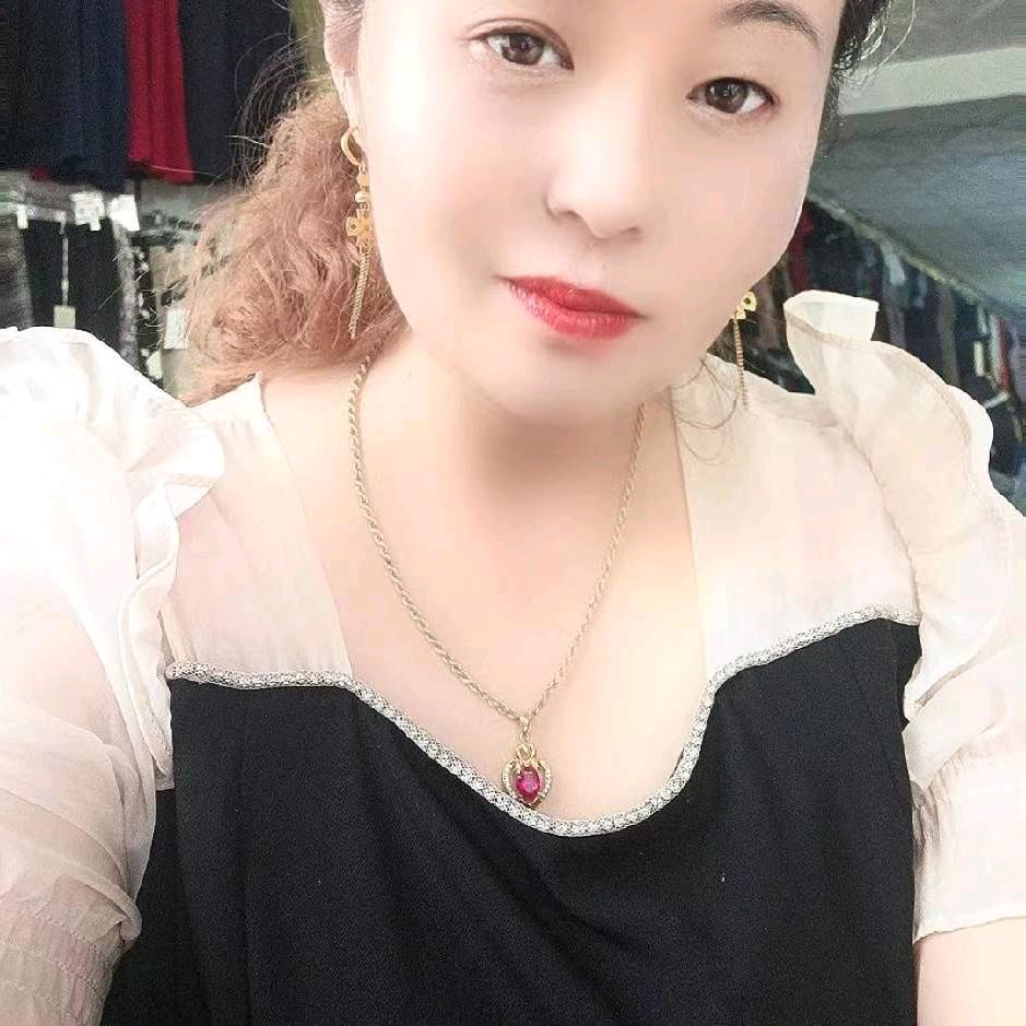 洋湖天一裤行时尚服装店