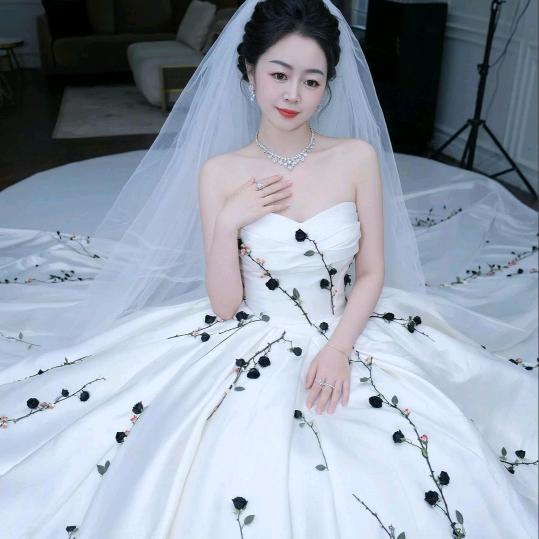 找一个属于爱我的人。？秦