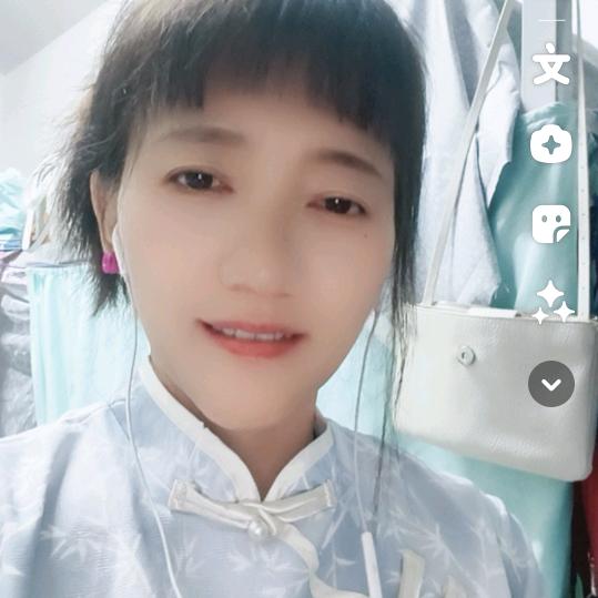 远 莲