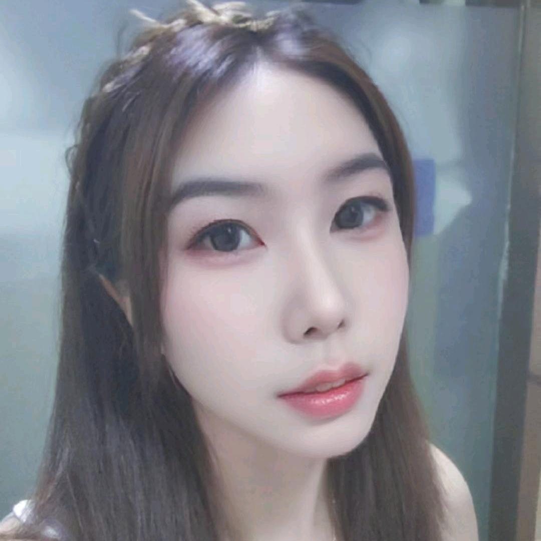 是颖宝吖
