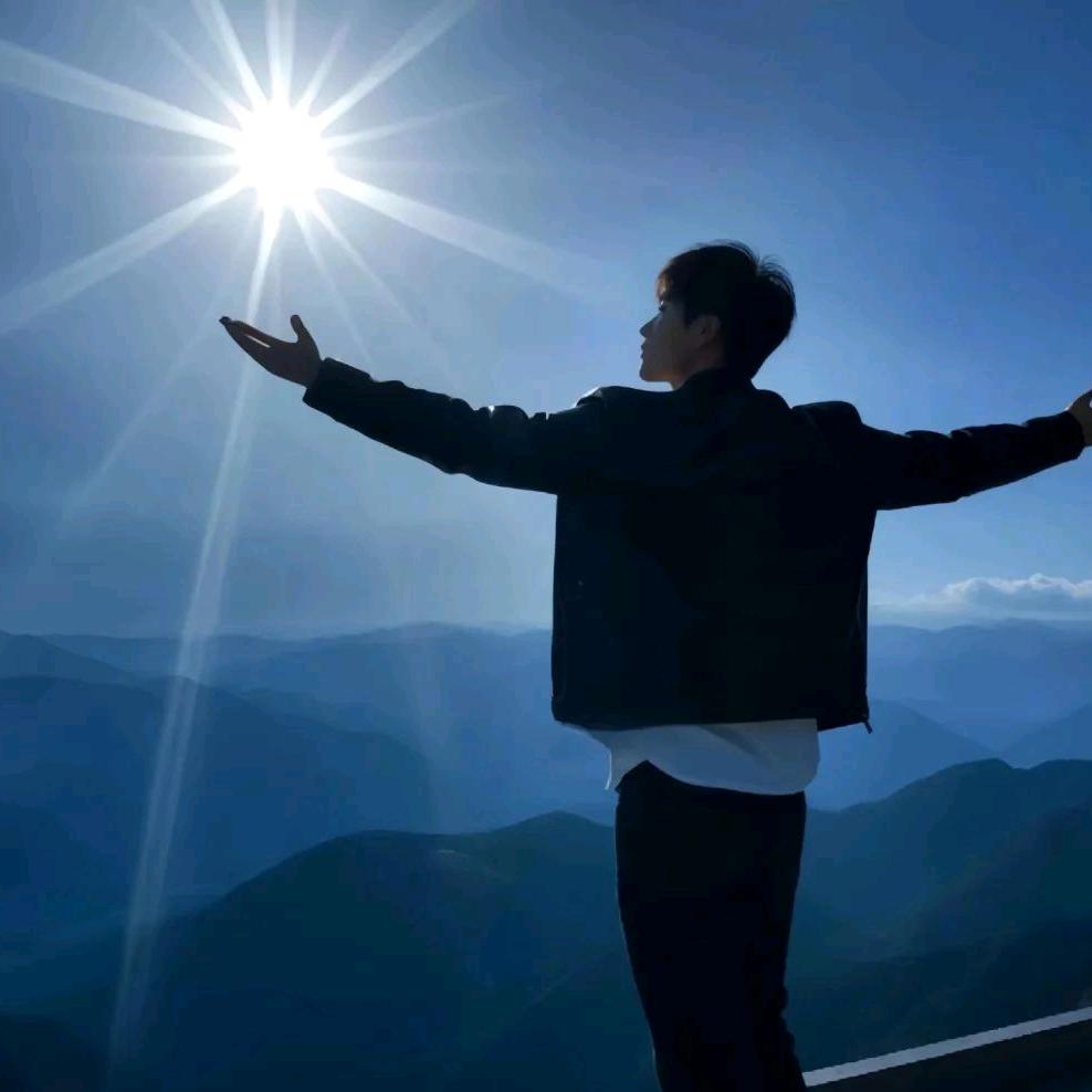 : ℯ⃝🚬忠华³√