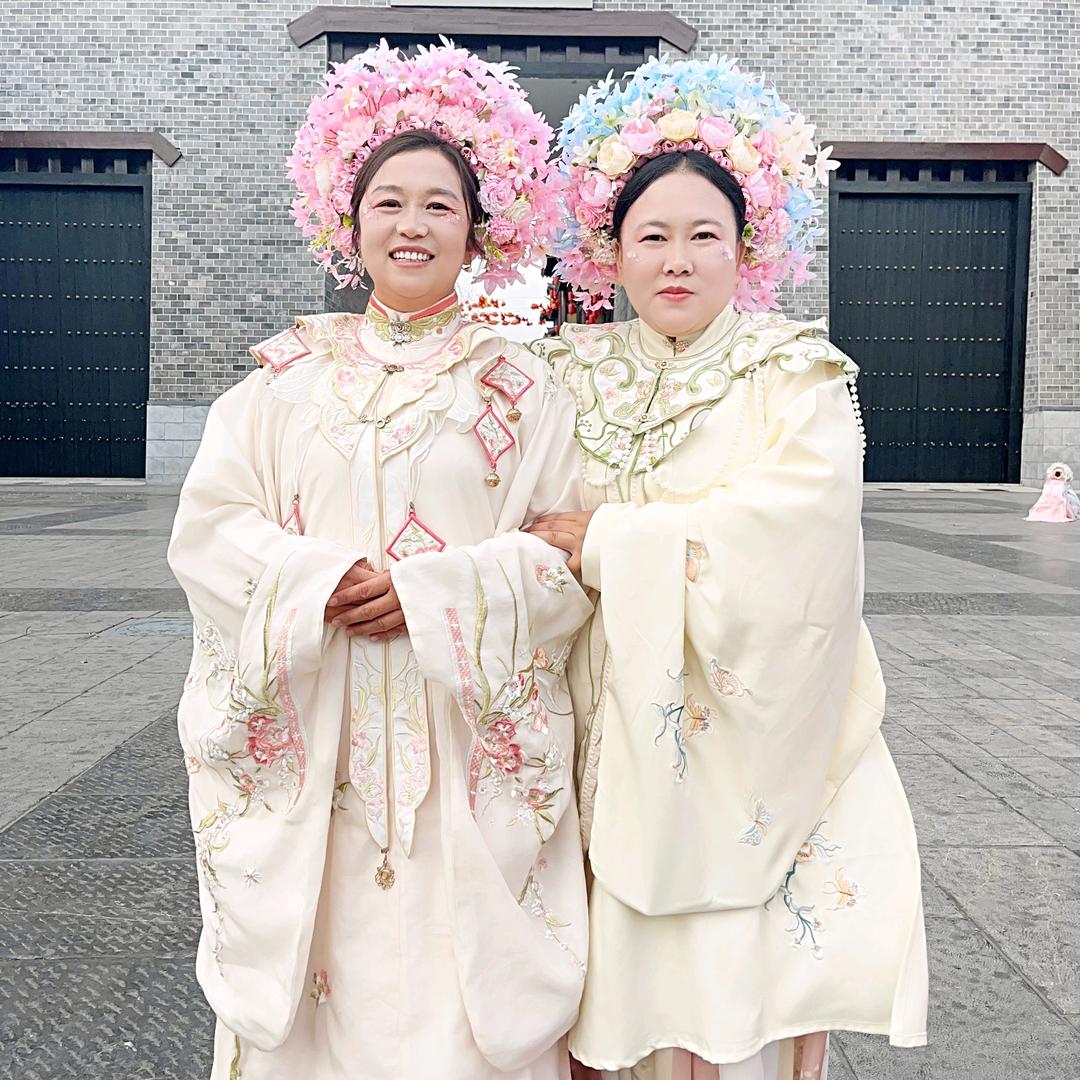 焕焕妯娌
