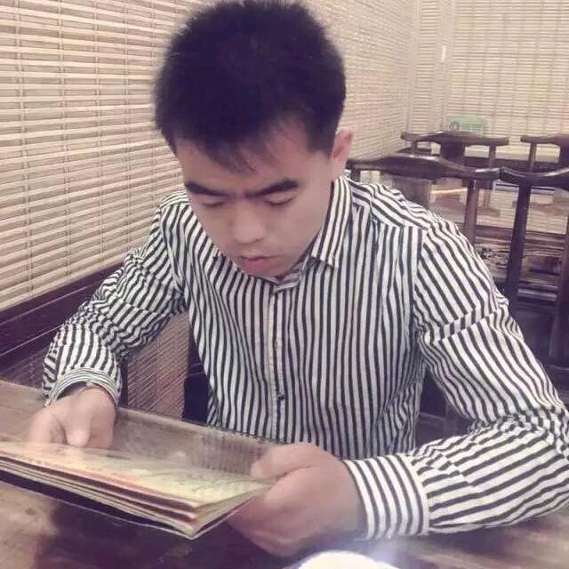李周鸿