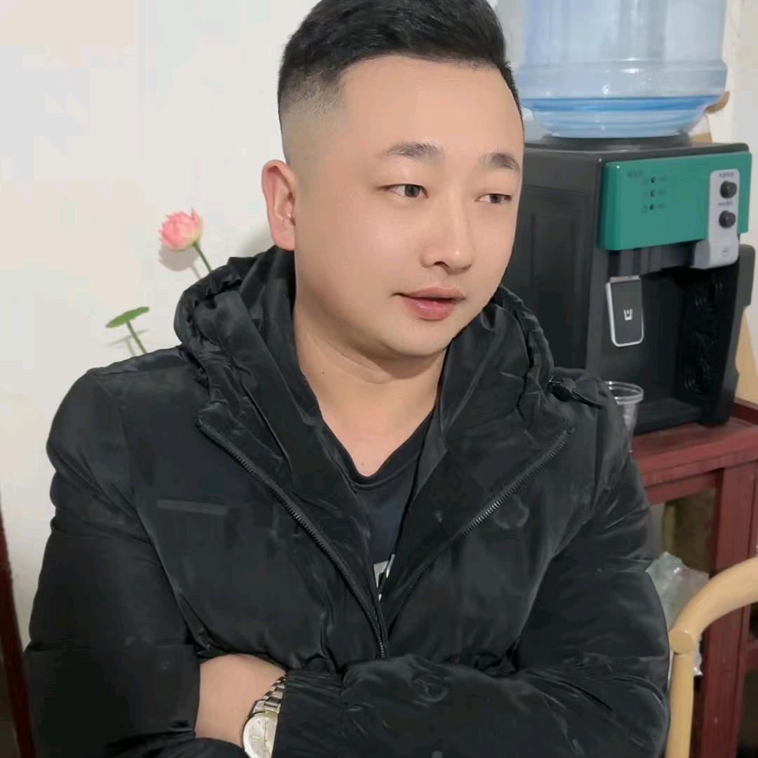 张！健