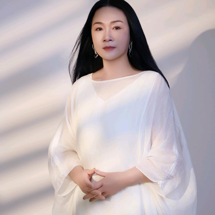 宝藏女主