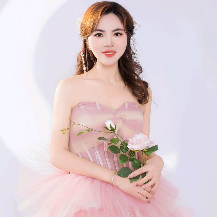 湘妹子容儿探蕲春(卓越传媒)