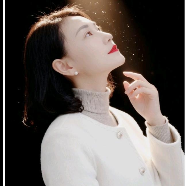 爱笑的女孩🍎✨