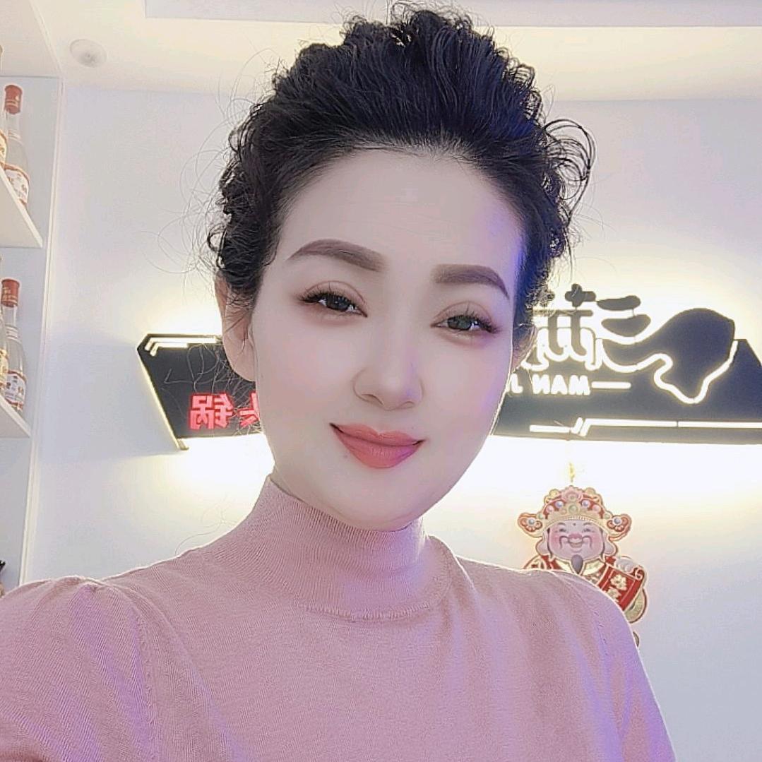 满江红香辣鸭头锅刘柳