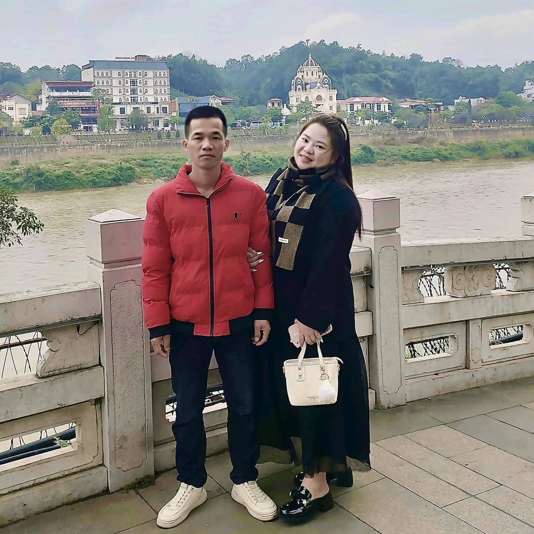 隨沁㐅鎍慾（中越Vợ chồng）